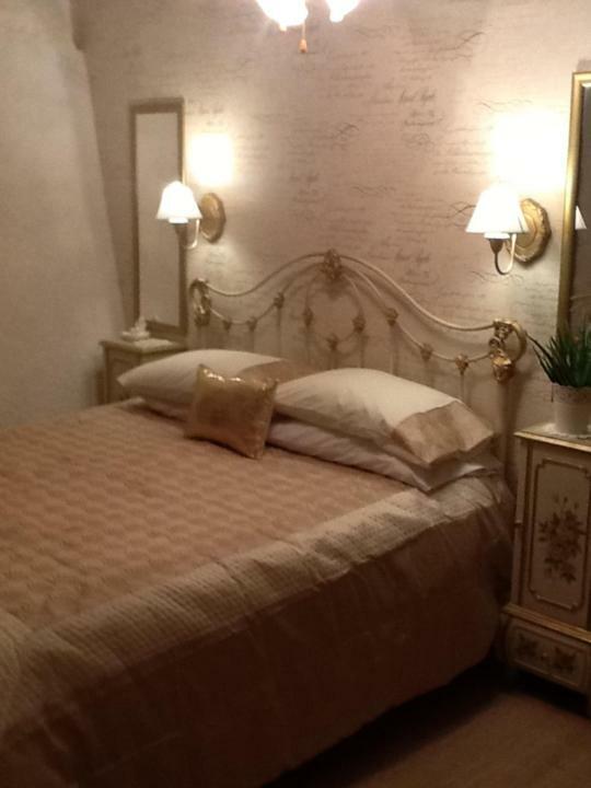 Moulin De La Civiere Bed & Breakfast Kergrist-Moelou Eksteriør bilde