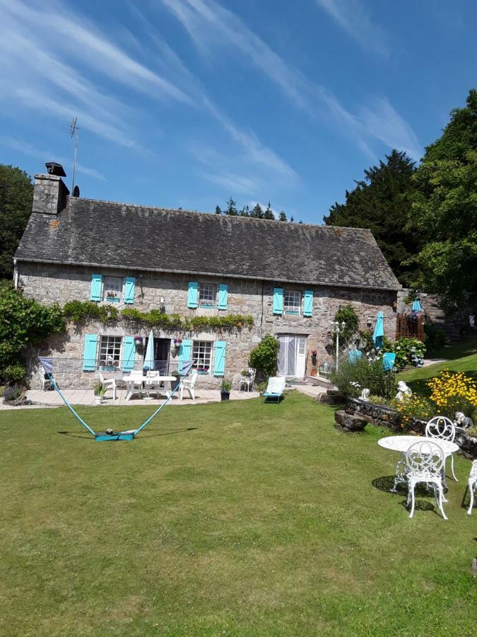 Moulin De La Civiere Bed & Breakfast Kergrist-Moelou Eksteriør bilde
